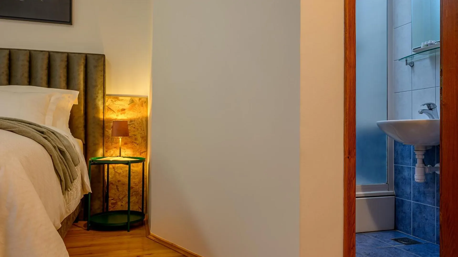 **** Gasthof Yellow House With Private Parking Split Kroatien