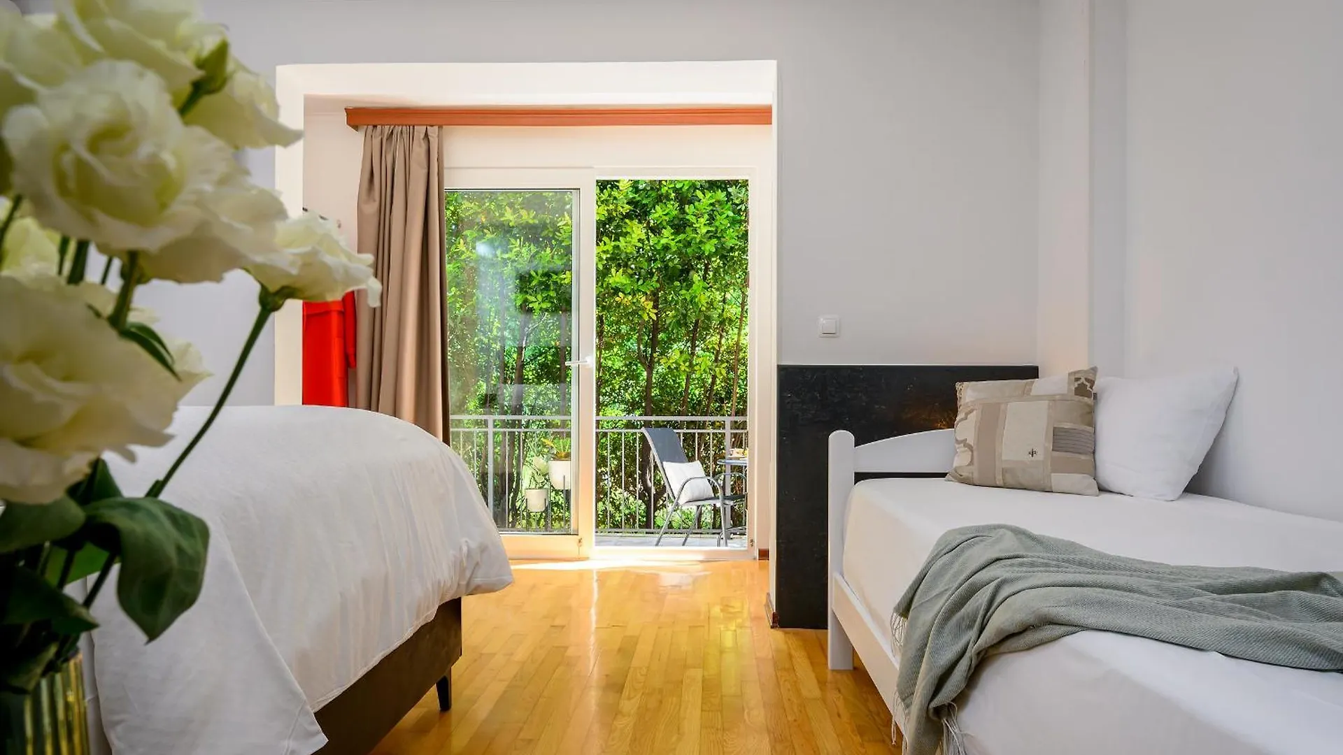 **** Guest house Yellow House With Private Parking Split Croatia